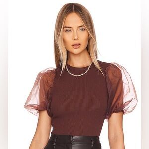 ASTR The Label Puff Sleeve Crop